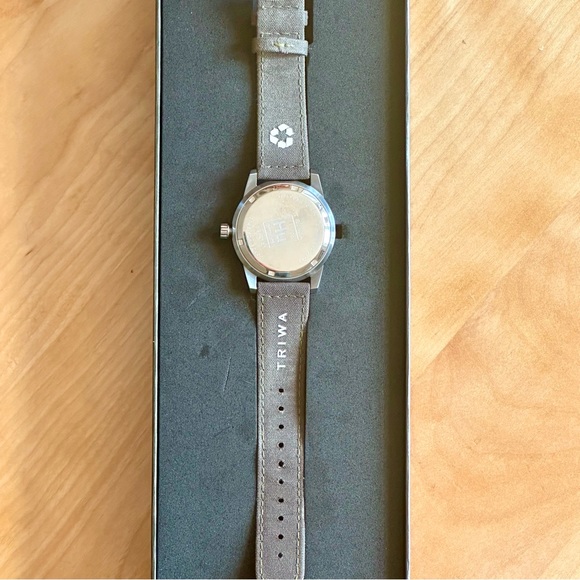 Triwa Humanium Hu39D Slate Watch - Picture 3 of 5